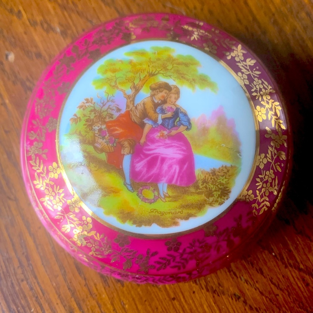 1950’s Limoges porcelain trinket box